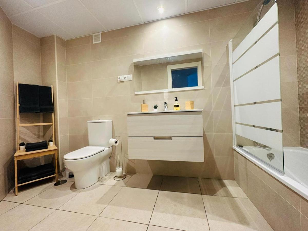 Elegant 2br Apt In Residential Area / Rooftop Pool * Marbella