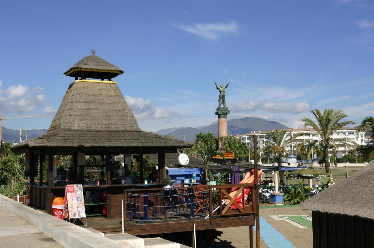 Beachfront Puerto Banus *