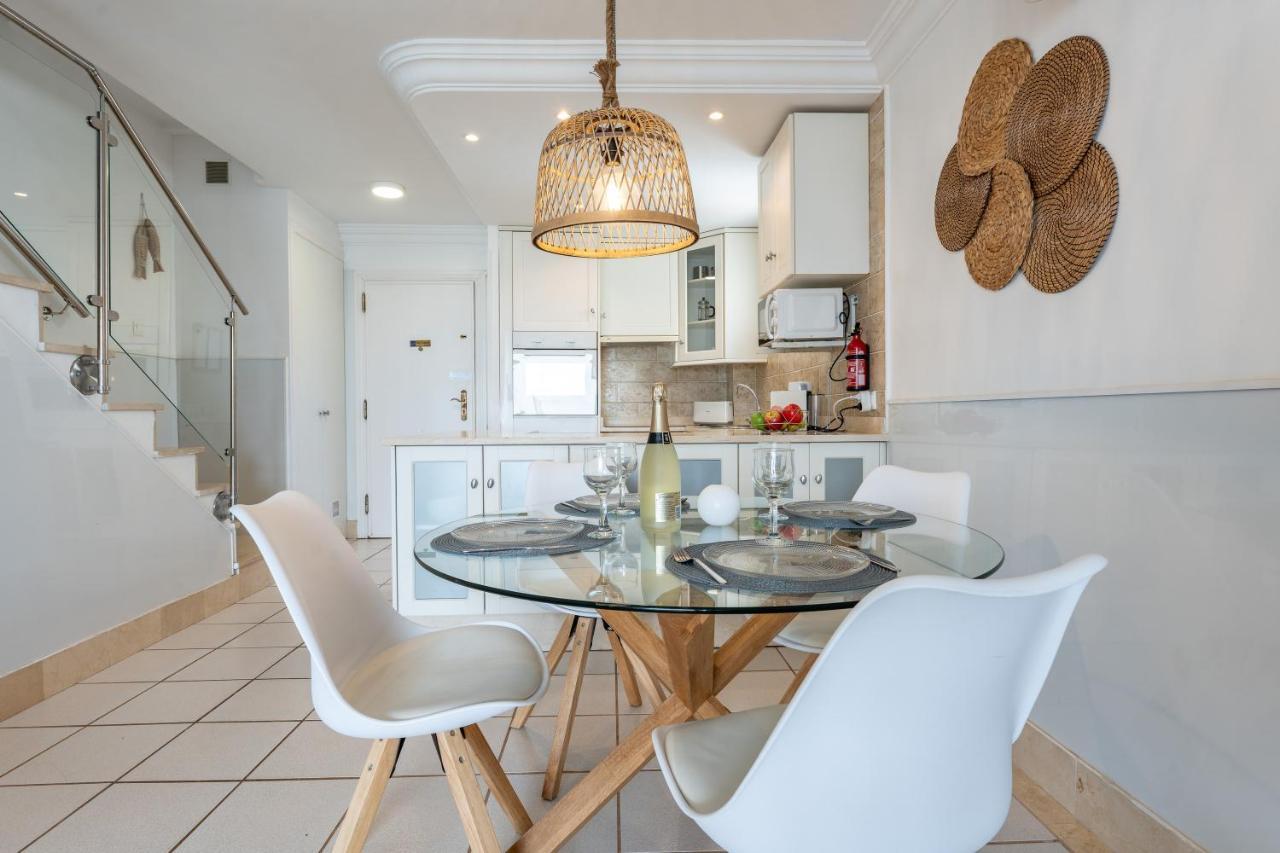 Sea Front House Micaela G * Marbella
