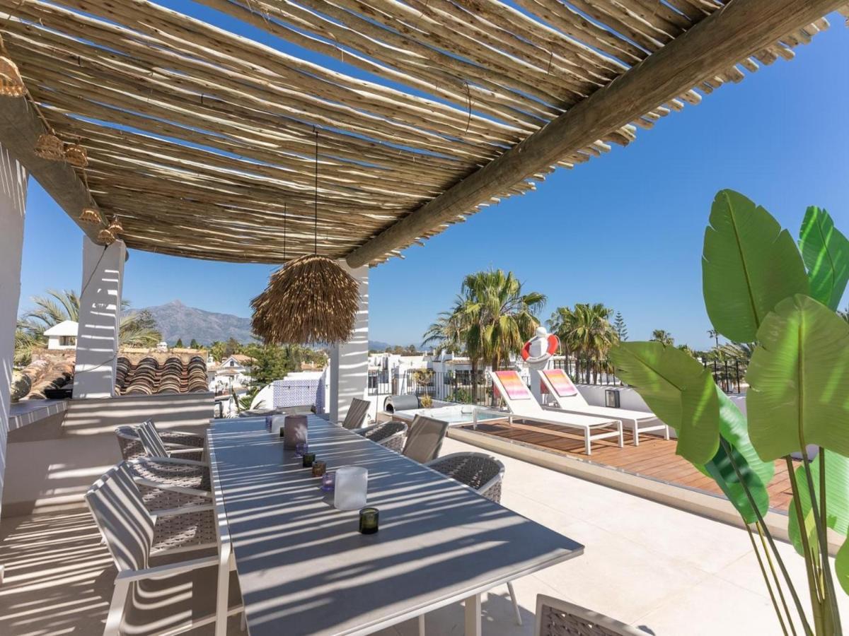 Castiglione Luxury Beachfront Duplex Penthouse Apartamento