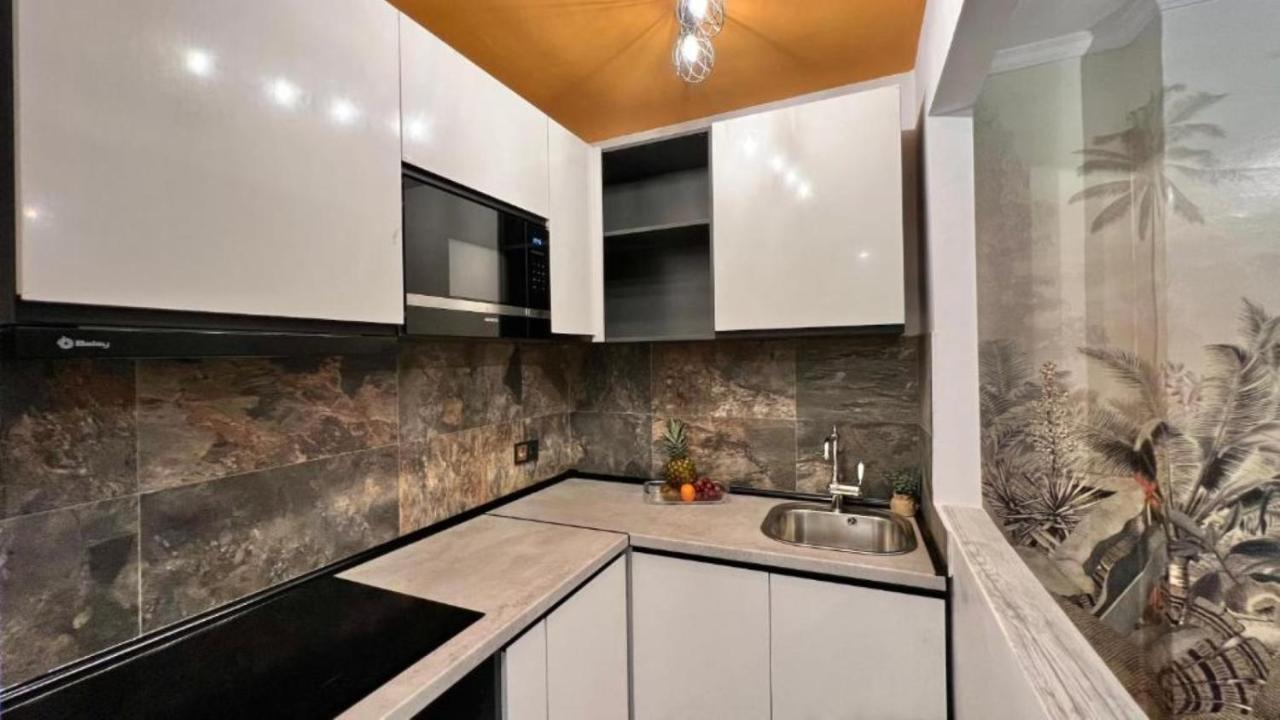 Cerrar Por Favor Apartamento *