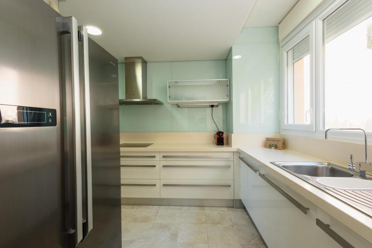 Apartment Penthouse With Sea Views In Nueva Andalucia Marbella