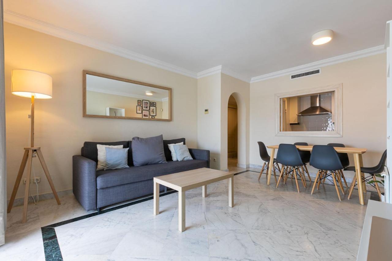 Puerto Banus, Marina Banus, 2br, 2bth, Pool, Parking, Marbella, 3h Apartment Marbella
