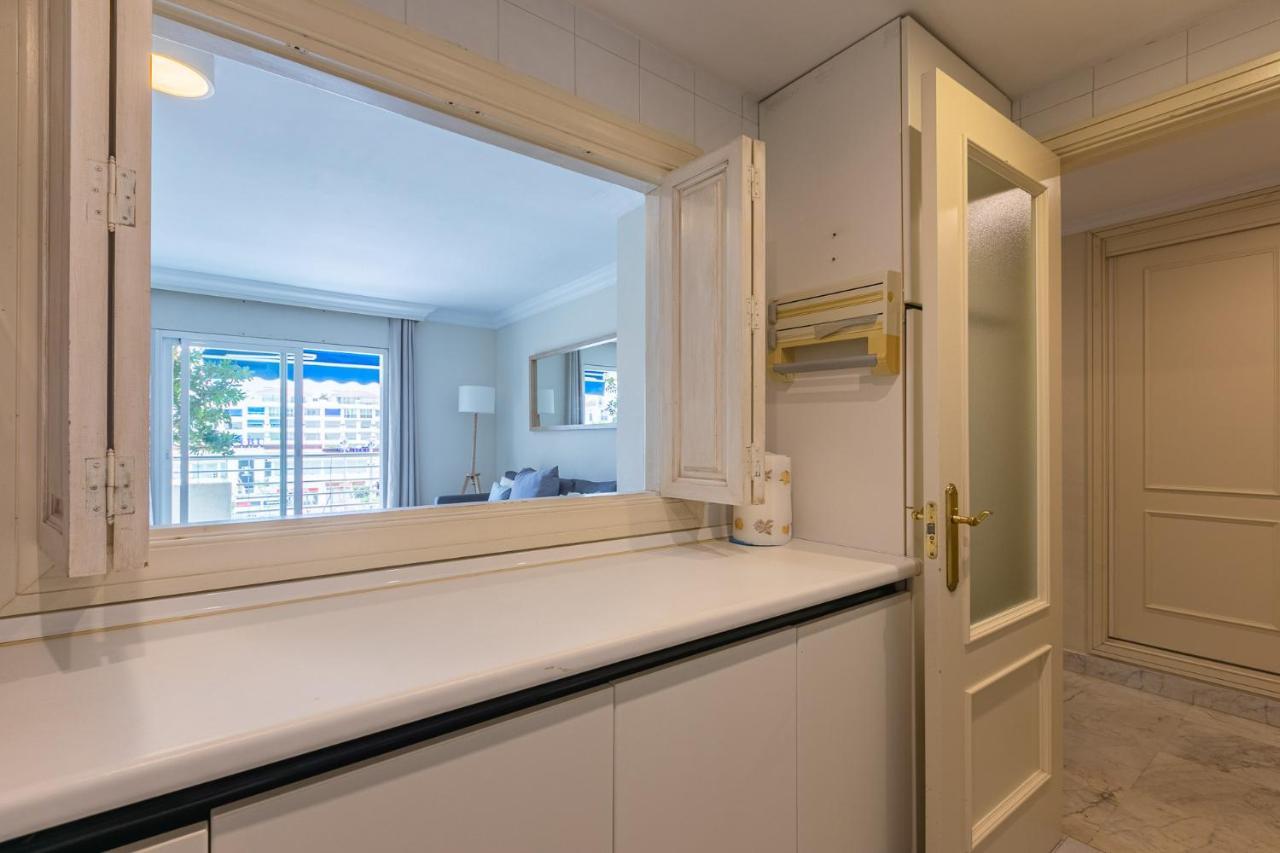 Puerto Banus, Marina Banus, 2br, 2bth, Pool, Parking, Marbella, 3h