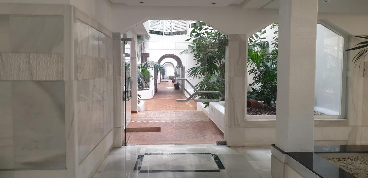 Apartamento Beachfront Luxury Appartment, Playas Del Duque, Puerto Banus, Marbella