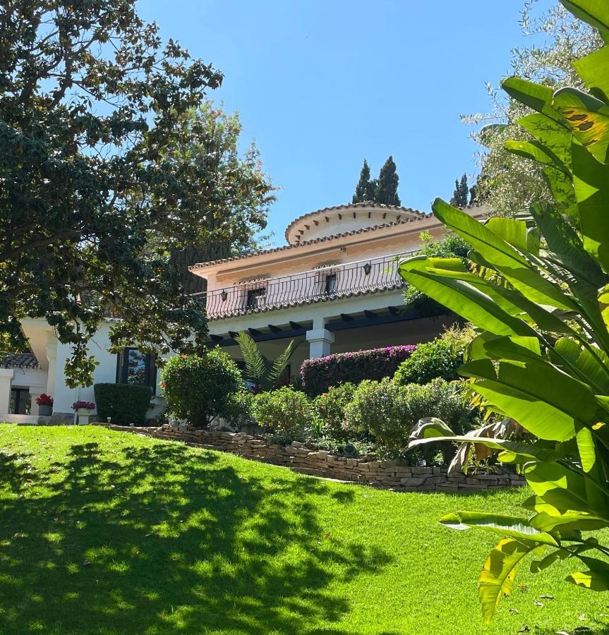 Villa Dos Palomas On The Golden Mile In