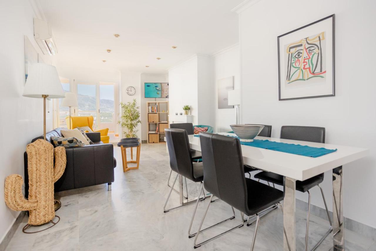Modern With Terrace Apartment