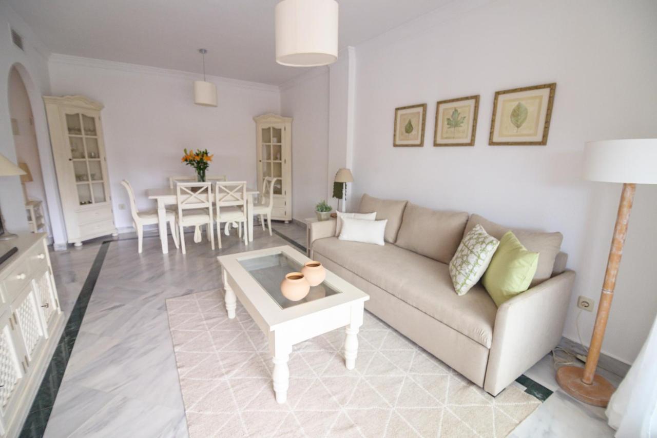 La Dama De Noche - Puerto Banus Apartment Marbella