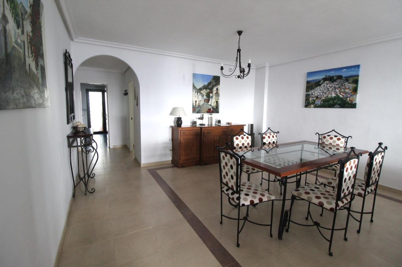 Mountain View Apartment Marbella