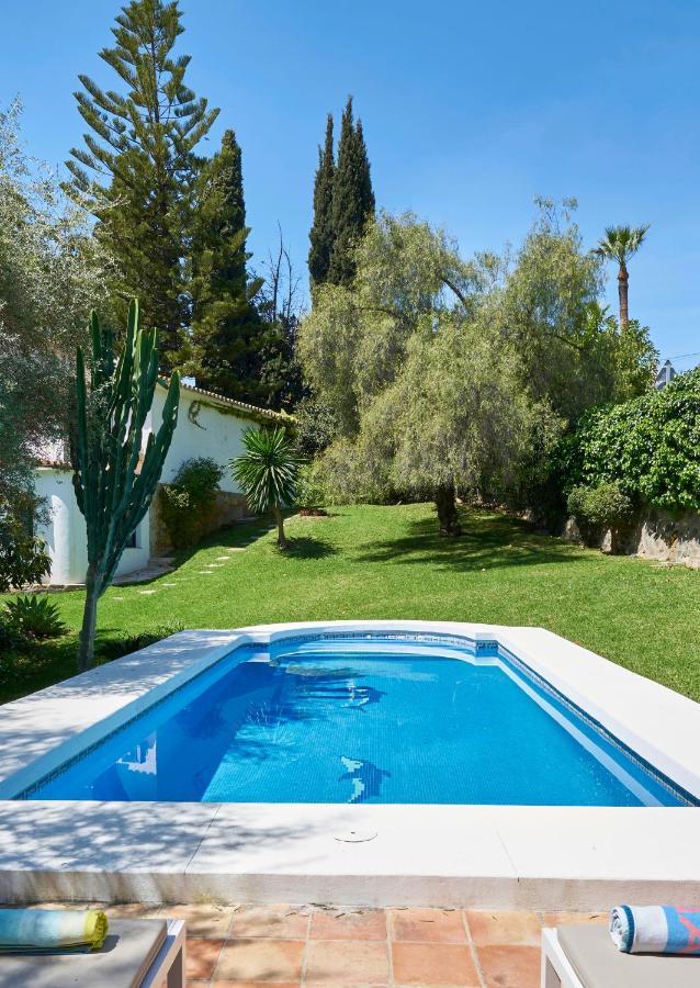 Villa Dos Palomas On The Golden Mile In