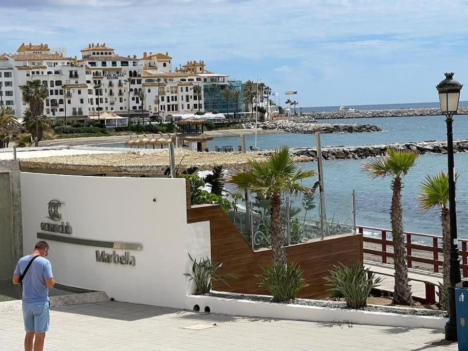 Apartment Luxurious 2br In Puerto Banus