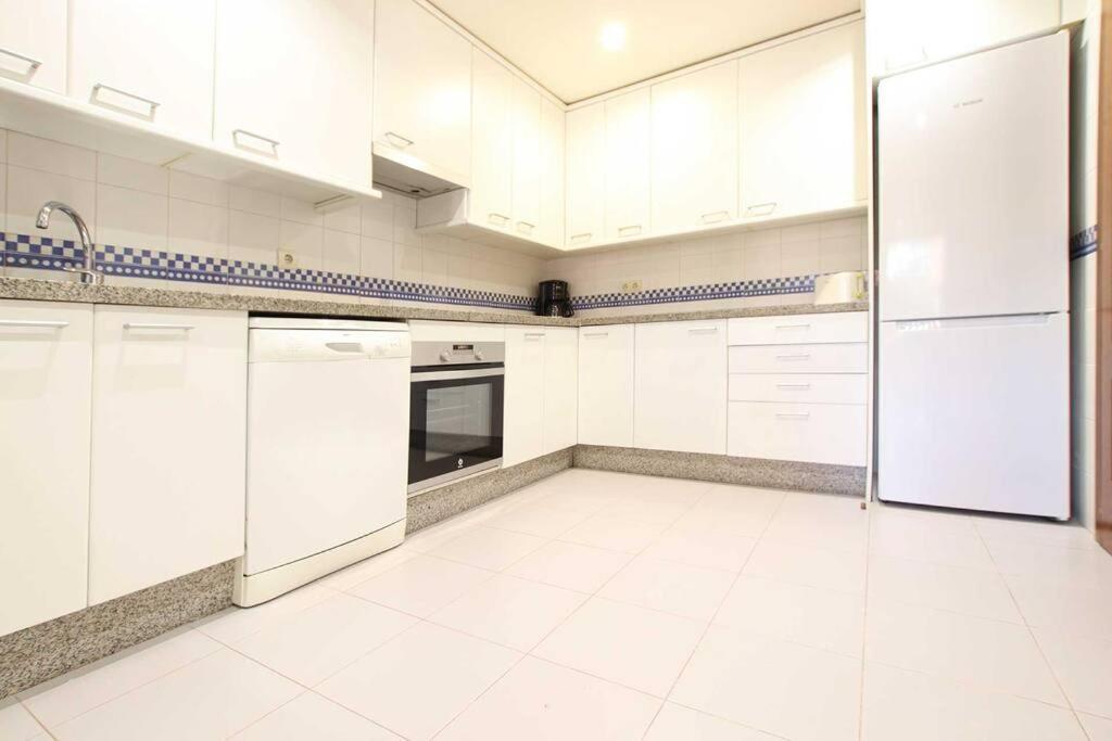 Piso 4 Hab. - Elviria Playa * Marbella