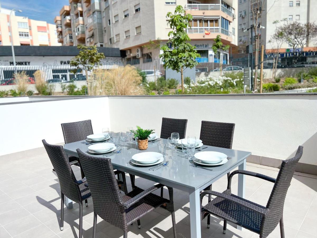 Apartment In Center With Private Parking