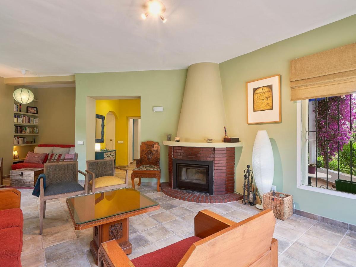 Villa Benson By Interhome