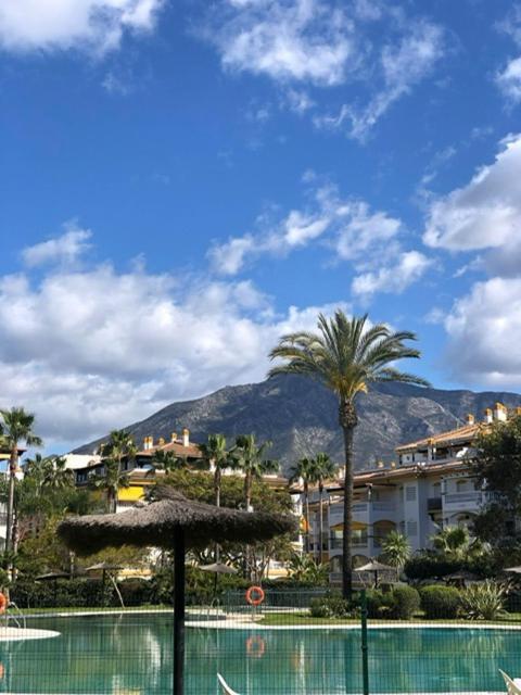 La Dama De Noche - Puerto Banus Apartment Marbella