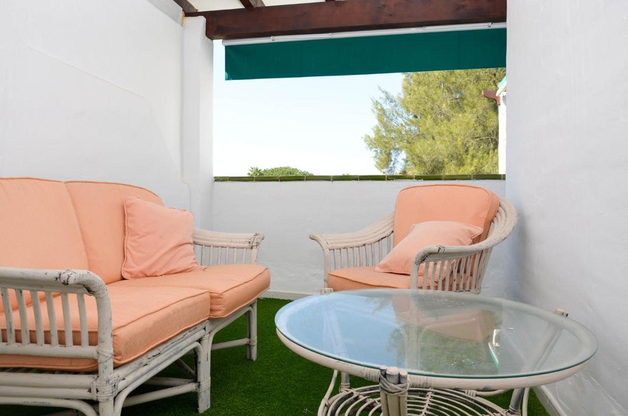 Casa 70, Duplex En Urbanizacion Lunamar By Laromanamarbella * Marbella