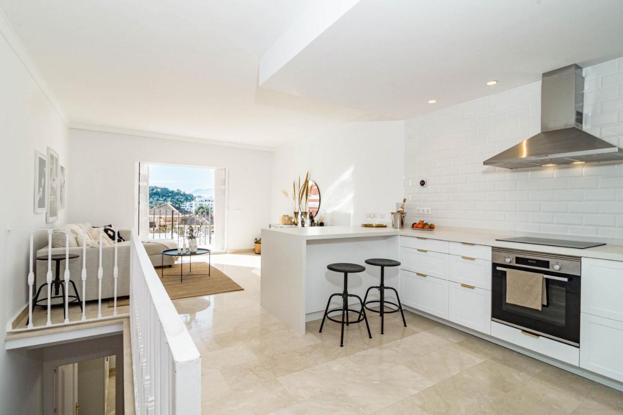 Holiday home Stunning 2 Bedroom Townhouse With Serene Terrace And Charming Mountain Views
