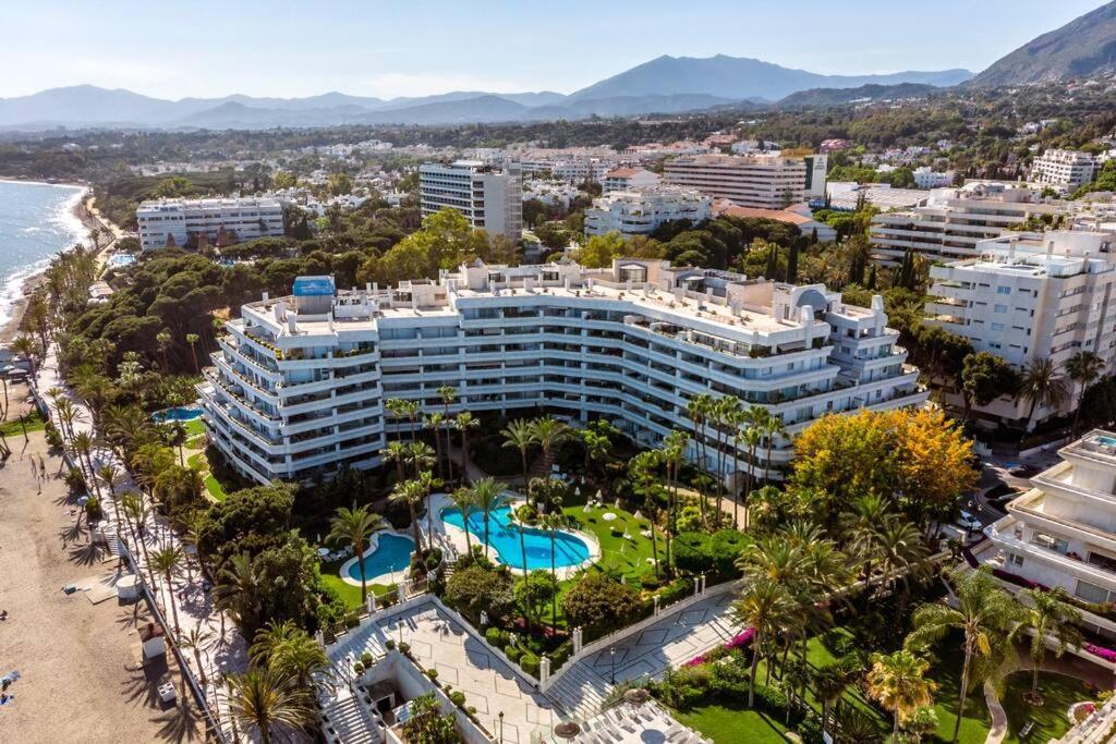 Appartement 1st Line Exclusive In Heart Of The Golden Mile *