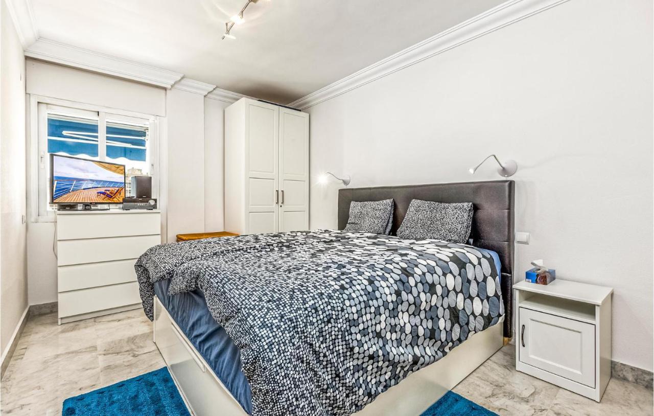 1 Bedroom Cozy In Apartamento