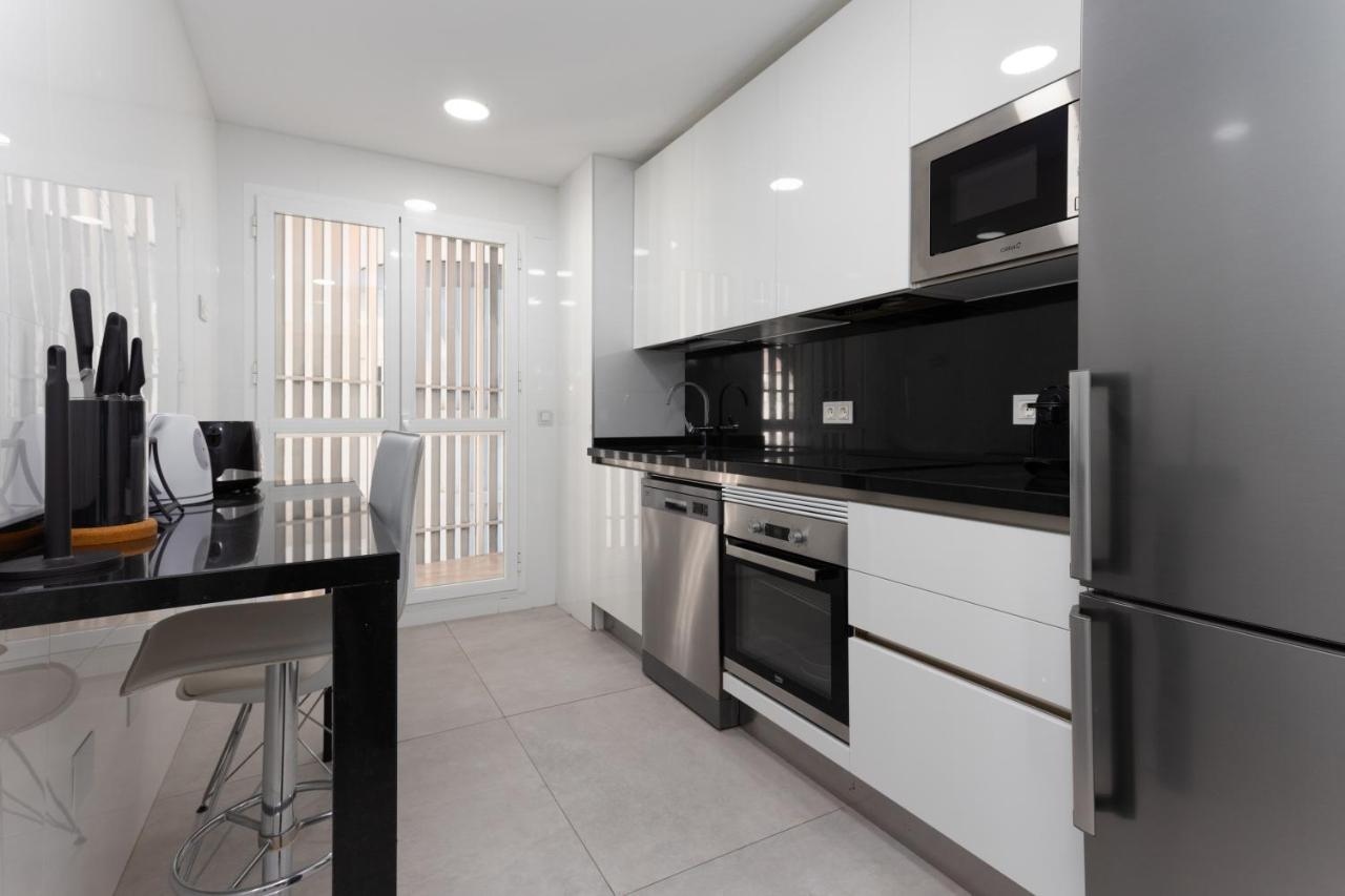 Two Bedrooms Avenida Del Mar Apartment