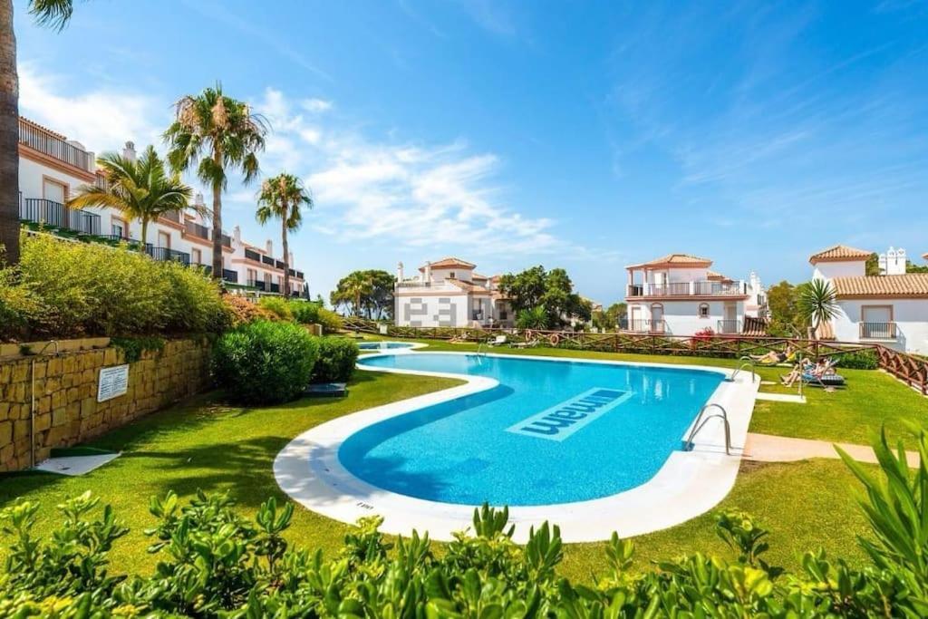 Jolie Maison A Cabopino Marbella