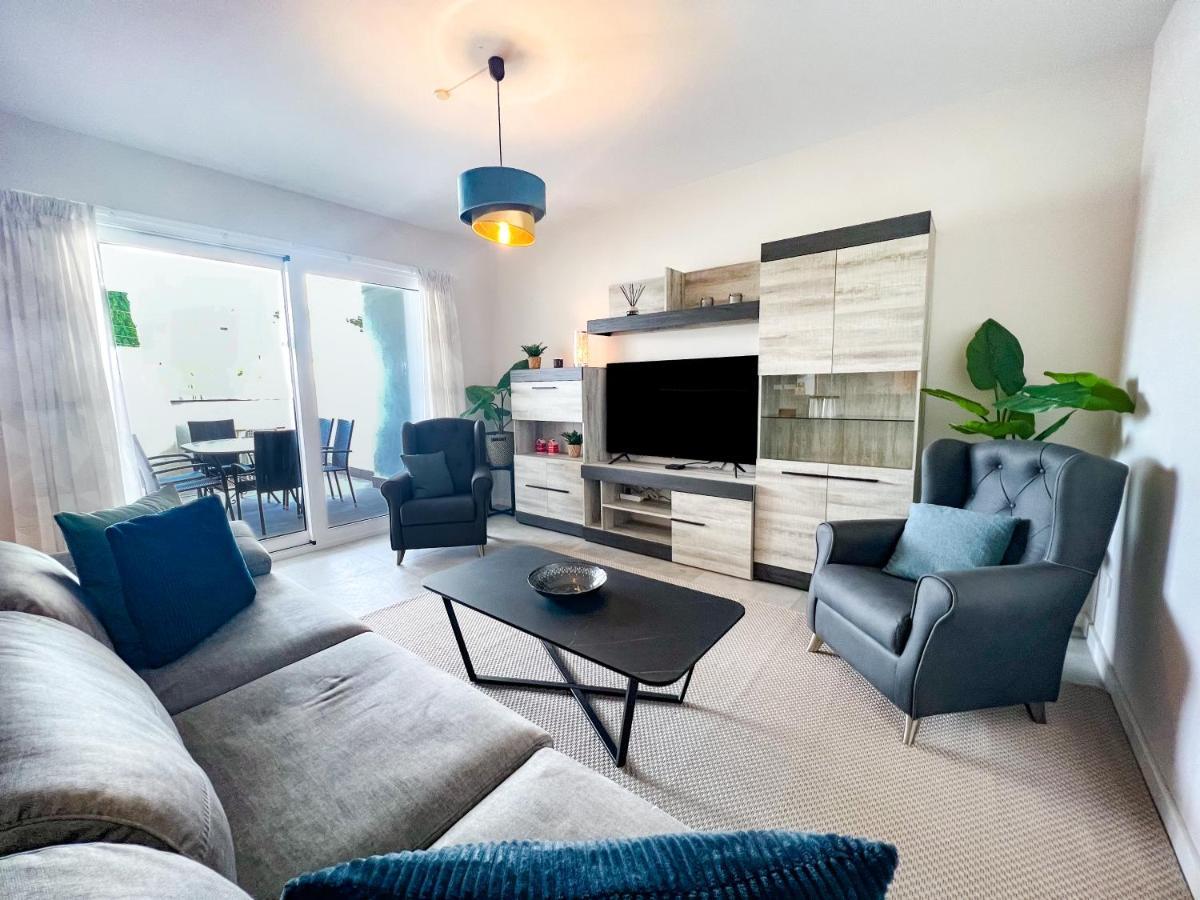 In Center With Private Parking Apartment Marbella