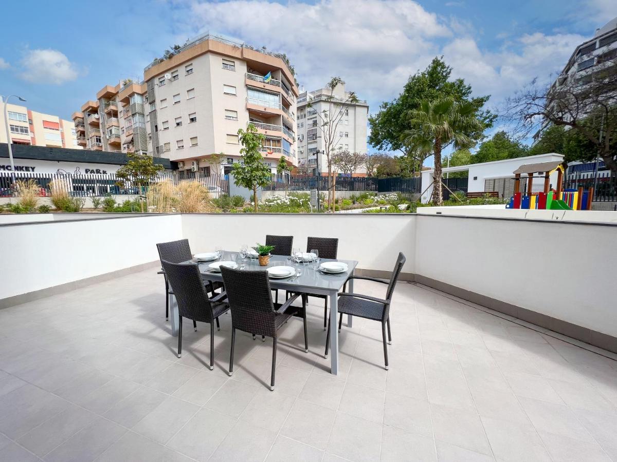 In Center With Private Parking * Marbella