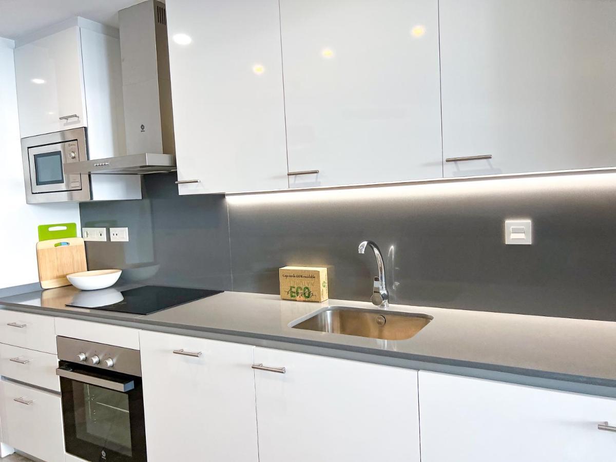 In Center With Private Parking Apartment Marbella
