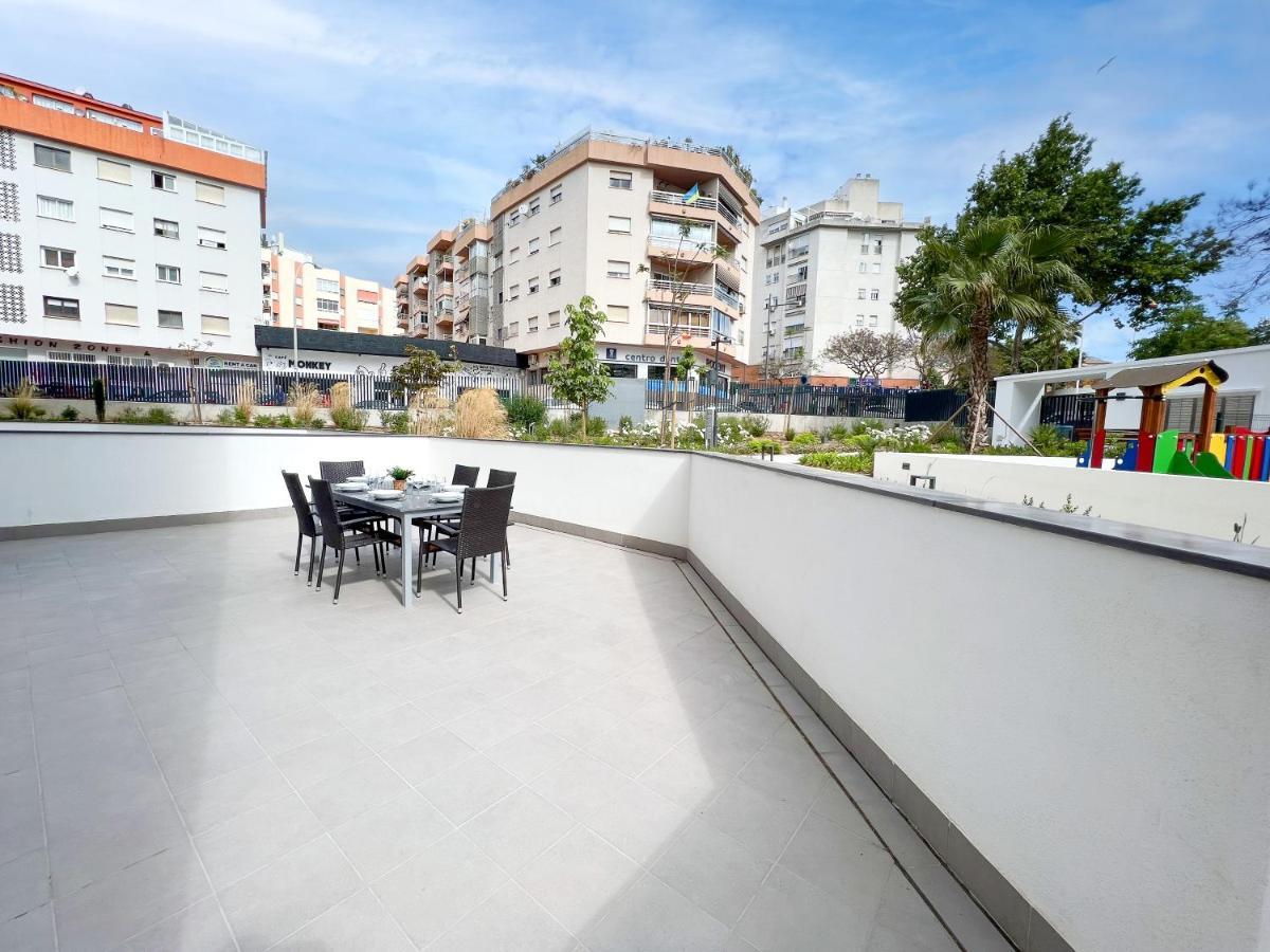 Apartment In Center With Private Parking Marbella