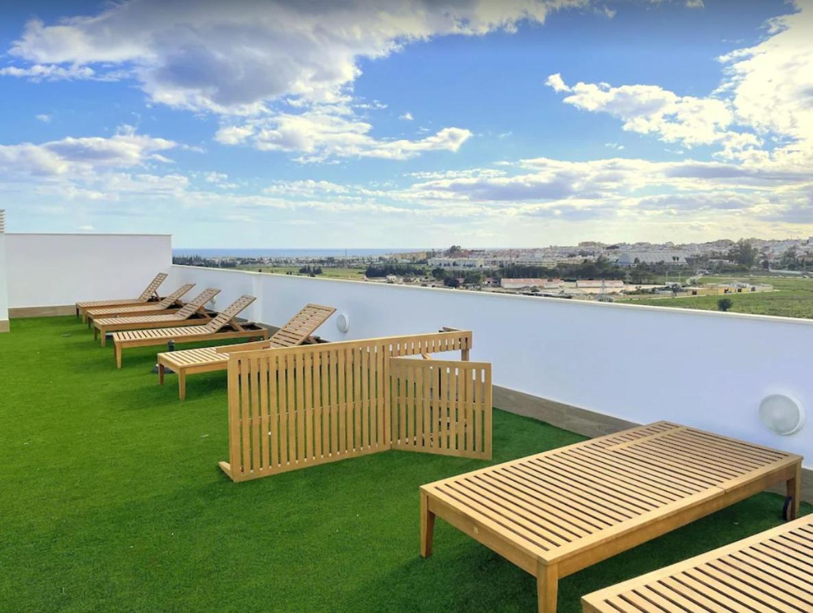 Nueva Andalucia, For Rent Apartment