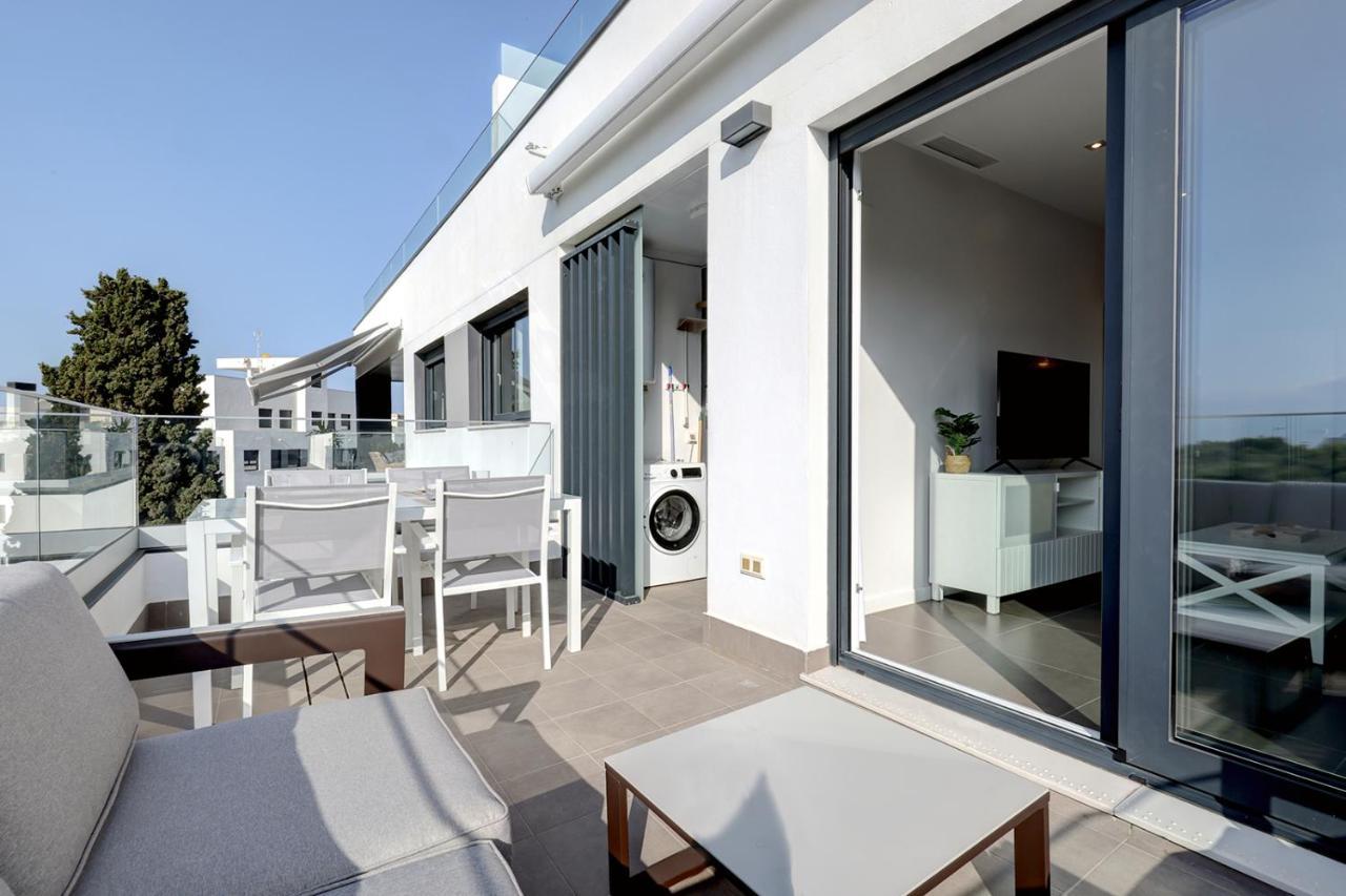 Appartement Brand New With Pool And Sea View In
