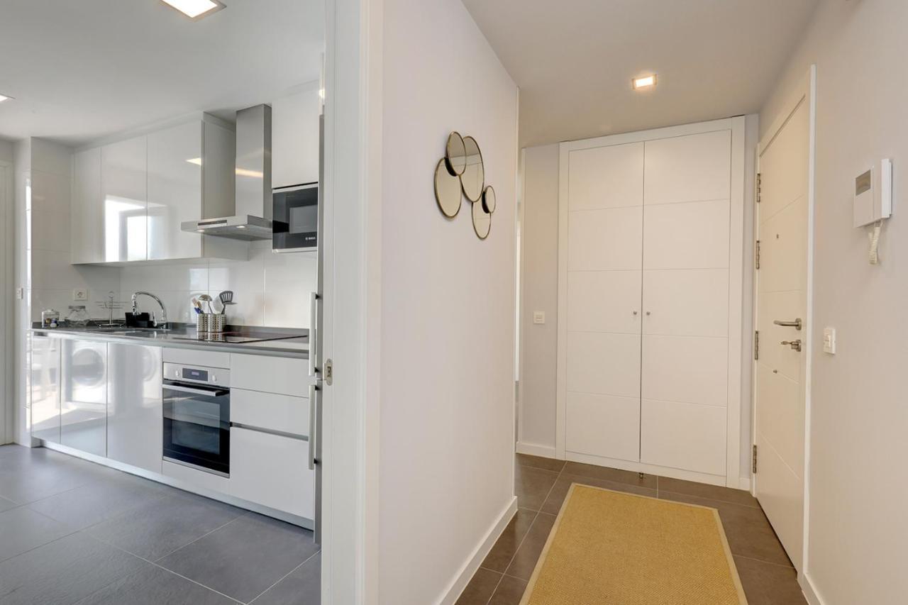 Appartement Brand New With Pool And Sea View In