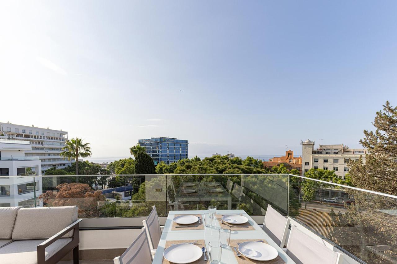 Brand New With Pool And Sea View In Appartement Marbella