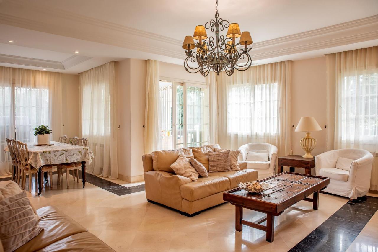 House In Puerto Banus And San Pedro 50m From The Sea With Private Pool