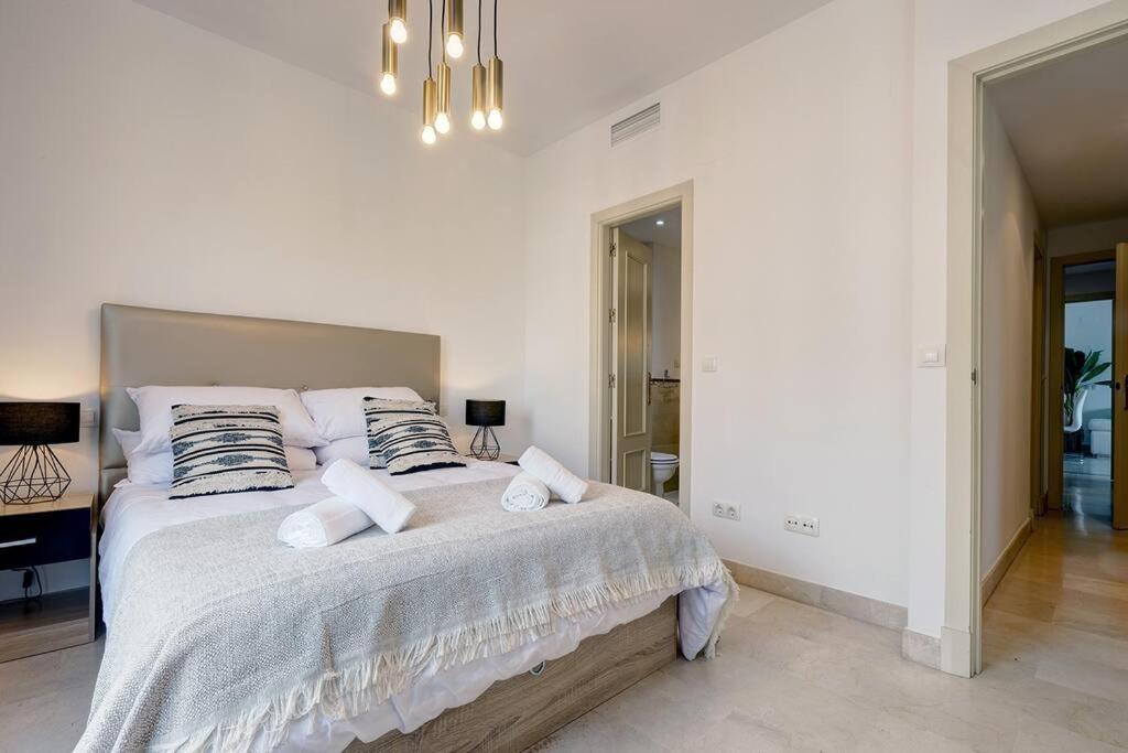 Apartment Stunning Duplex 5 Minutes From Puerto Banus