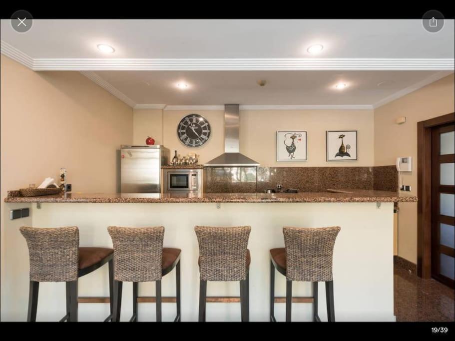 Luxury On Mistral Beach, Puerto Banus. * Marbella