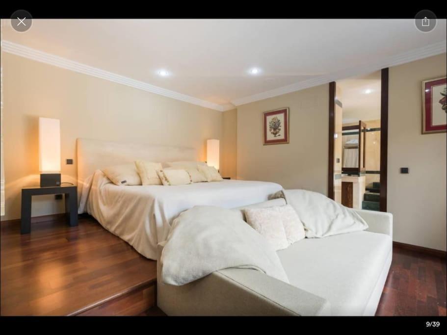 Luxury On Mistral Beach, Puerto Banus. * Marbella