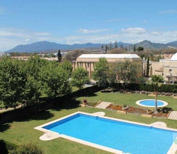 Apto Duplex, Apartment Marbella
