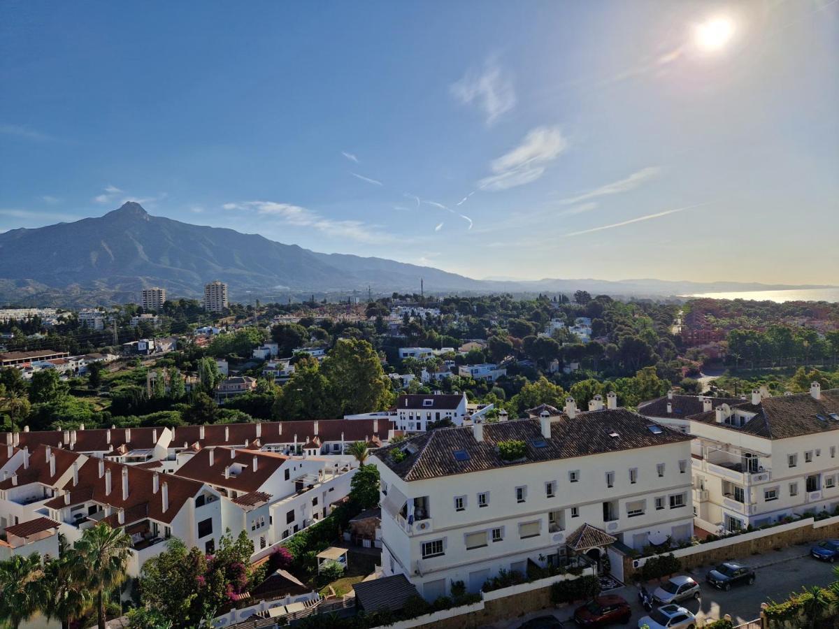 High-end 2 Bedroom Sea View In Puerto Banus Marbella