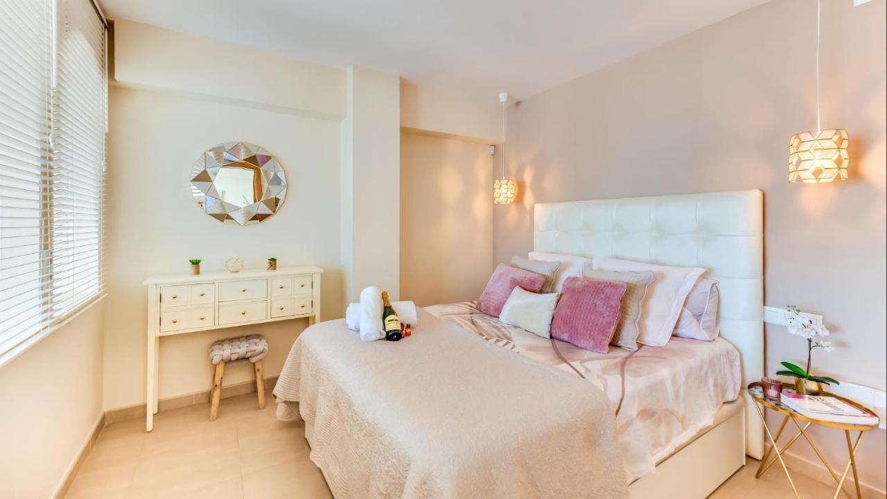 Front Beach Luxury Boutique Panorama Appartement Marbella