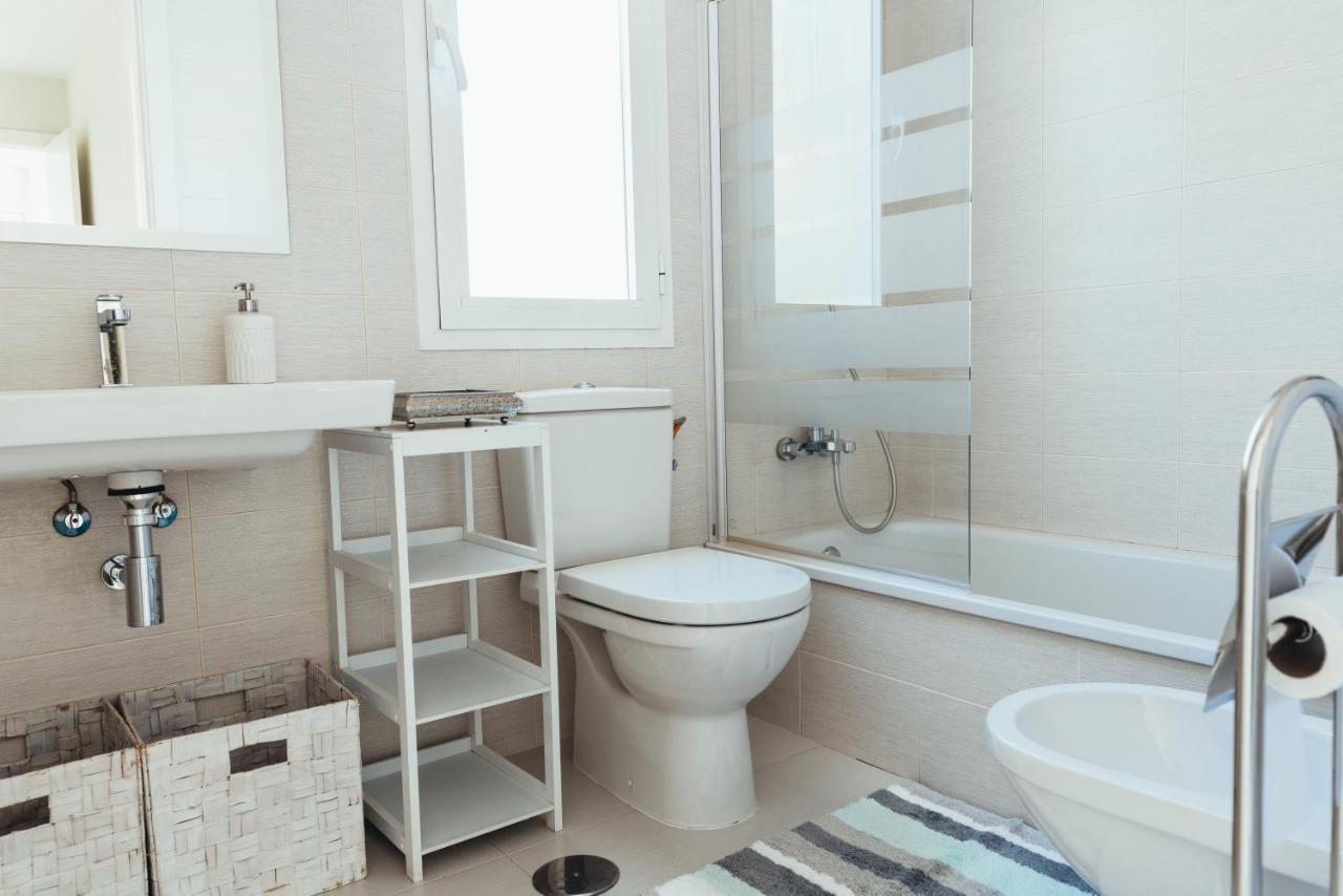 2bdr Penthouse, Naranjos, W/pool, 2km P.banus Apartment *
