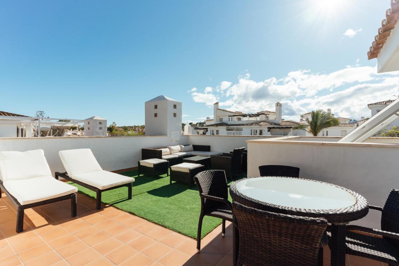 Apartment 2bdr Penthouse, Naranjos, W/pool, 2km P.banus Marbella