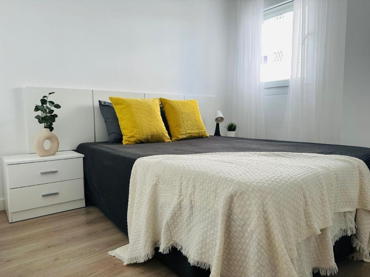 Elegant 2br Apt In Residential Area / Rooftop Pool *