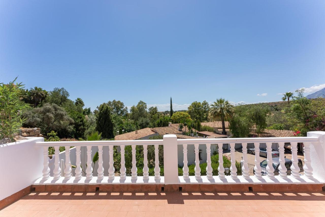 Luxurious Close To Sea And Golf Villa Marbella