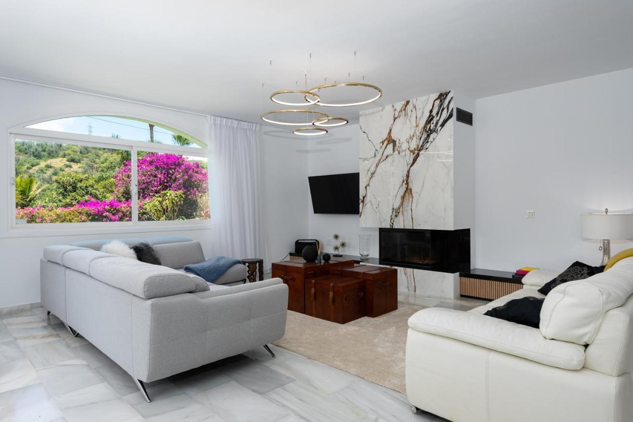 Luxurious Close To Sea And Golf *