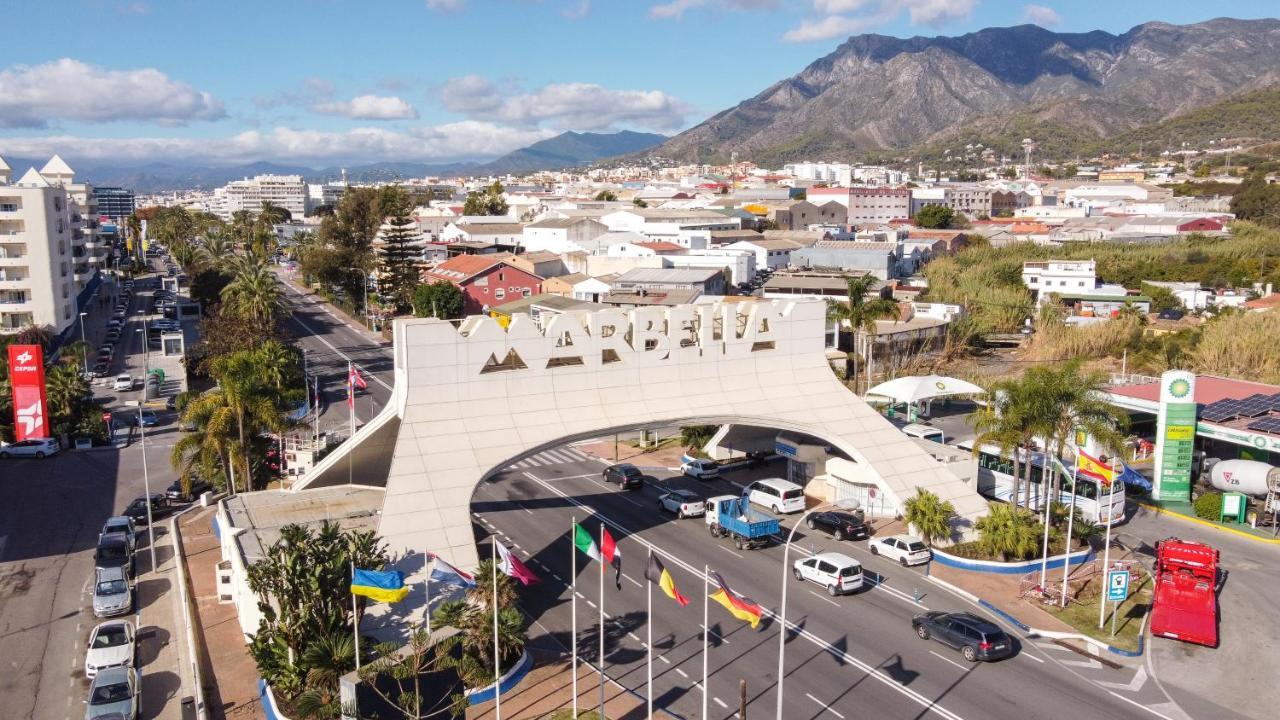 Apartamento Vacation In The Location, With Terrace, Pool And Bbq, In Center Marbella