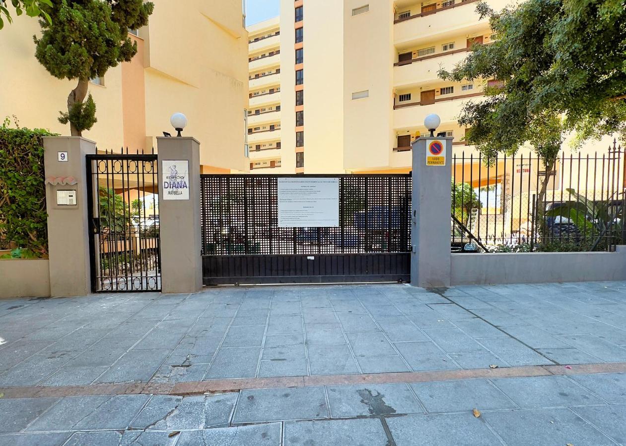 Diana 206. Completely Renovated On The Beachfront. *