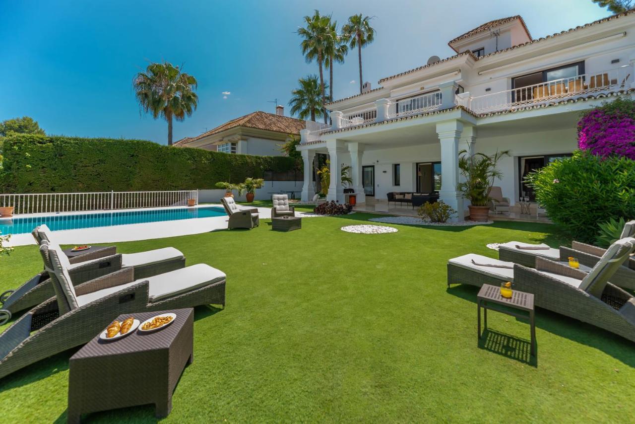 Apartment Luxurious 7 Bdrm Frontline Golf - Aloha Gardens Marbella