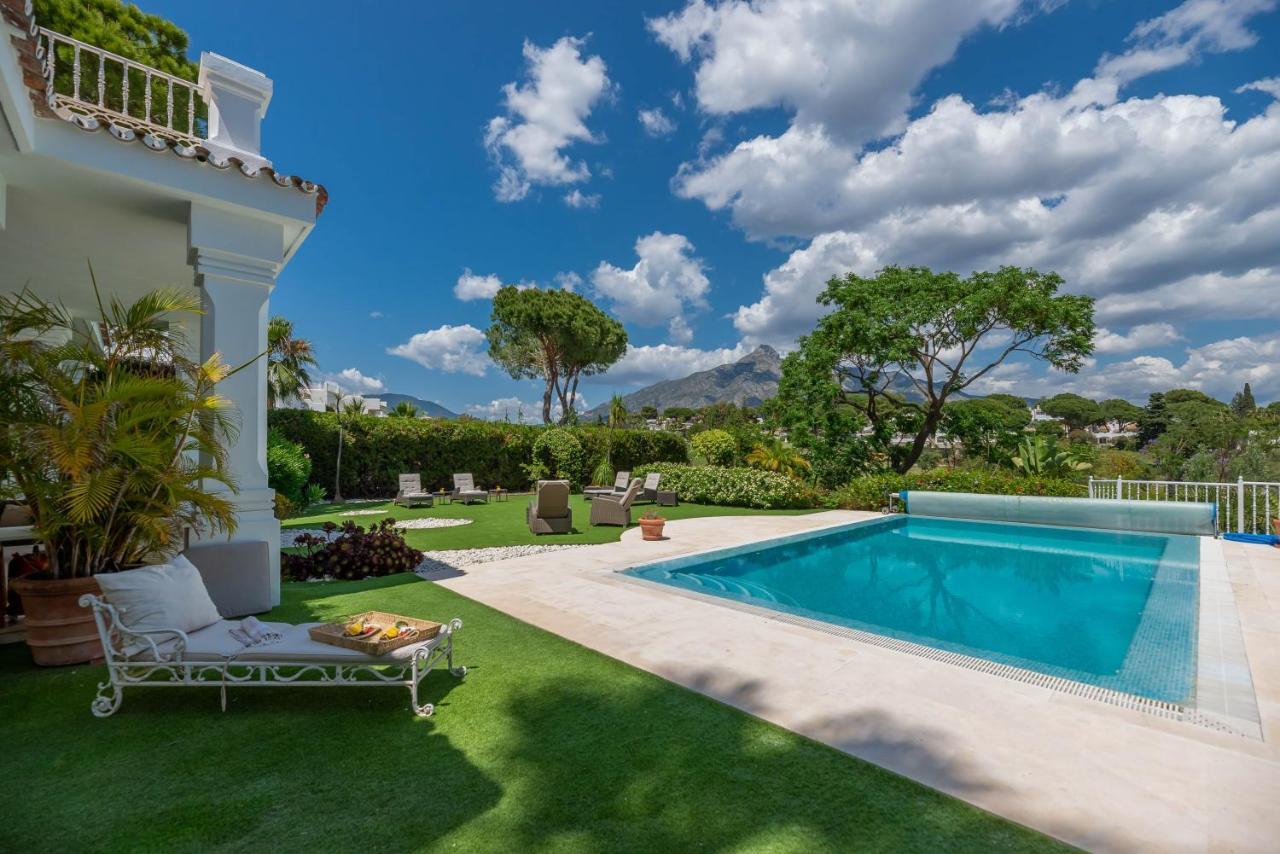 Apartment Luxurious 7 Bdrm Frontline Golf - Aloha Gardens Marbella