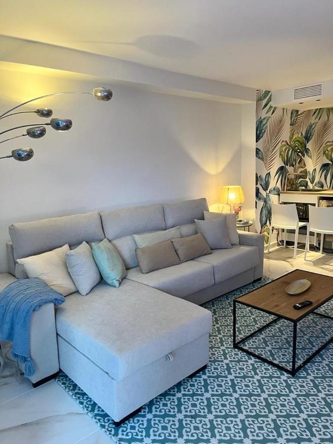 751, Renovated 2 Beedroom Apartment, Second Line Of The Beach, Wifi, Parkinging Apartamento Marbella